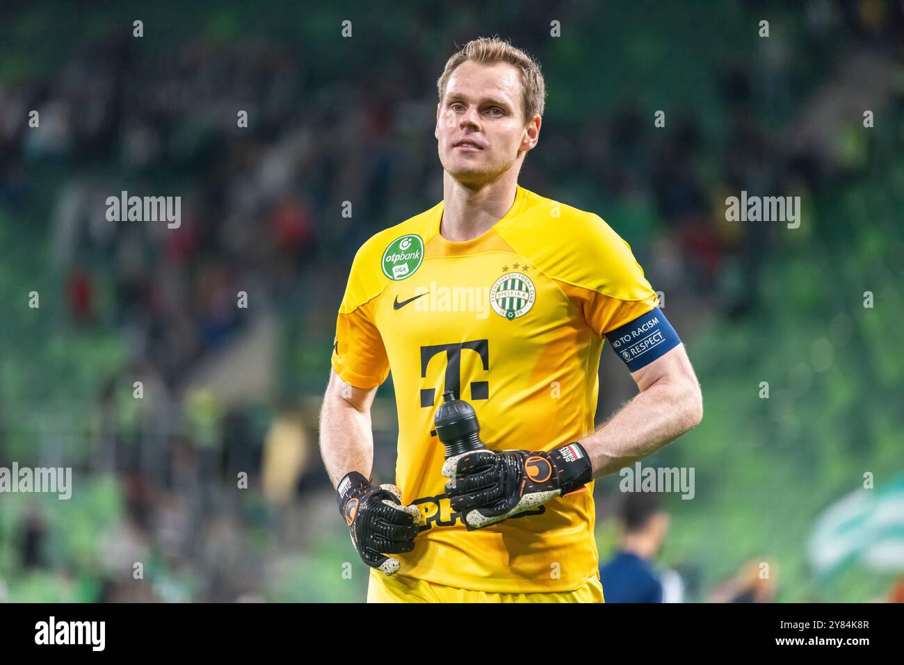Budapest, Ungarn – 9. Oktober 2022. Ferencvaros Torhüter Denes Dibusz während des ungarischen Ligaspiels Ferencvaros gegen Debrecen (2:0). Stockfoto