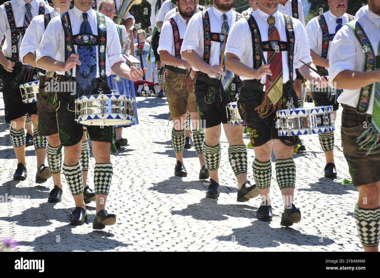 Bayern, Werdenfels, Garmisch-Partenkirchen, Bräuche, Tradition, Prozession, Trommler, traditionelle Kostüme, Trommlerprozession Stockfoto