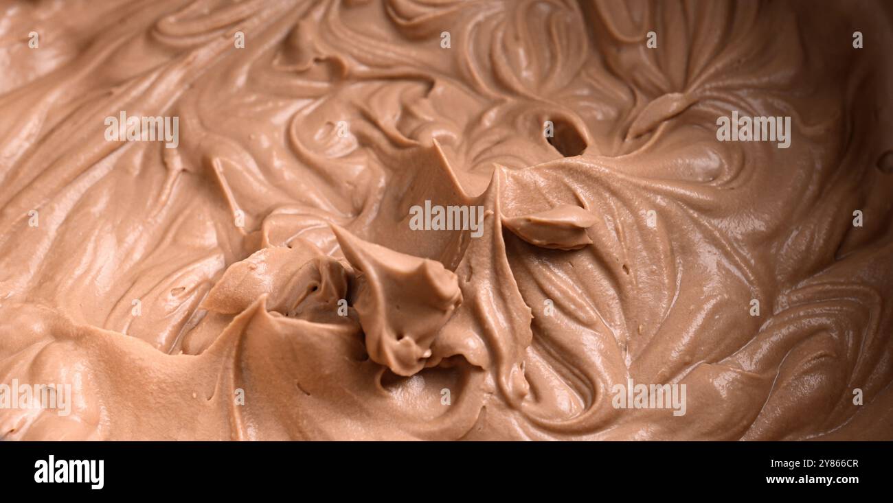 Hausgemachte Kuchencreme mit Schokoladengeschmack, hausgemachte Kuchen und Kuchen Stockfoto