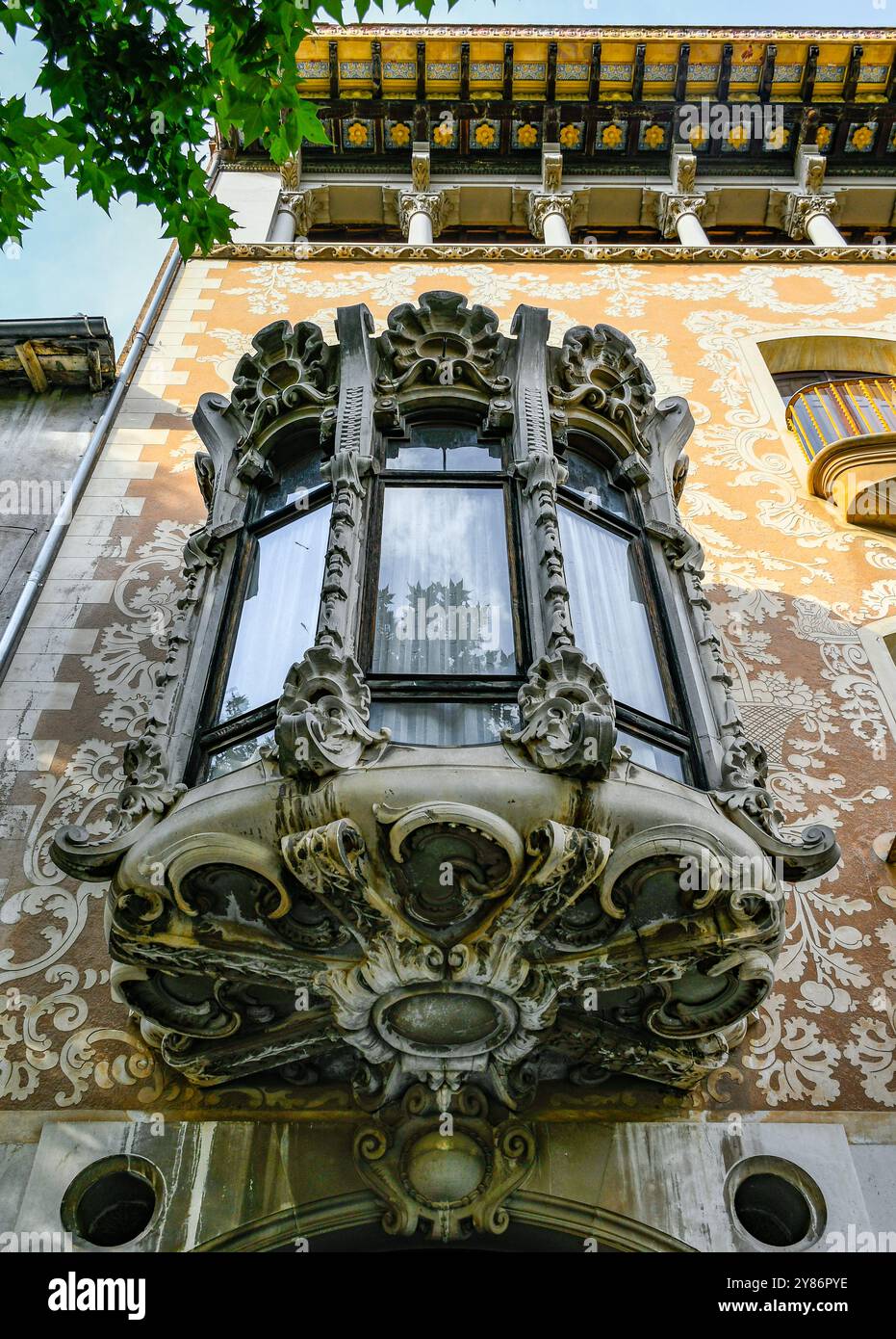 Casa Solà-Morales, modernistische Architekturroute in Olot, ein katalanisches Juwel voller Geschichte, Kultur und Erbe Stockfoto