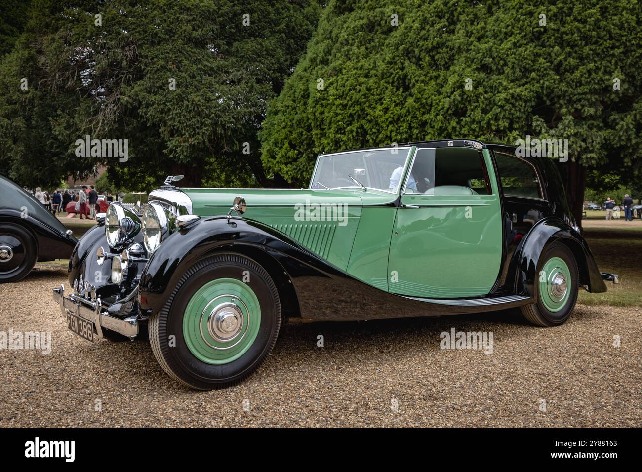 1938 Bentley 4,25 Liter Barouche de Ville von James Young. Concours of Elegance 2024, Hampton Court Palace, London, Großbritannien Stockfoto