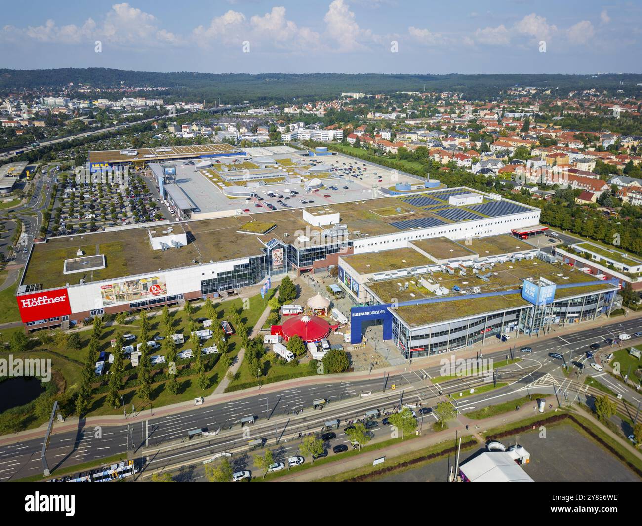 Einkaufszentrum Elbepark Möbel Höfner, Dresden Luftsicht, Dresden, Sachsen, Deutschland, Europa Stockfoto