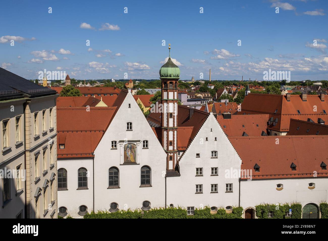 Blick auf die Kirche und das Kloster Maria Stern in Augsburg, Deutschland, Europa Stockfoto