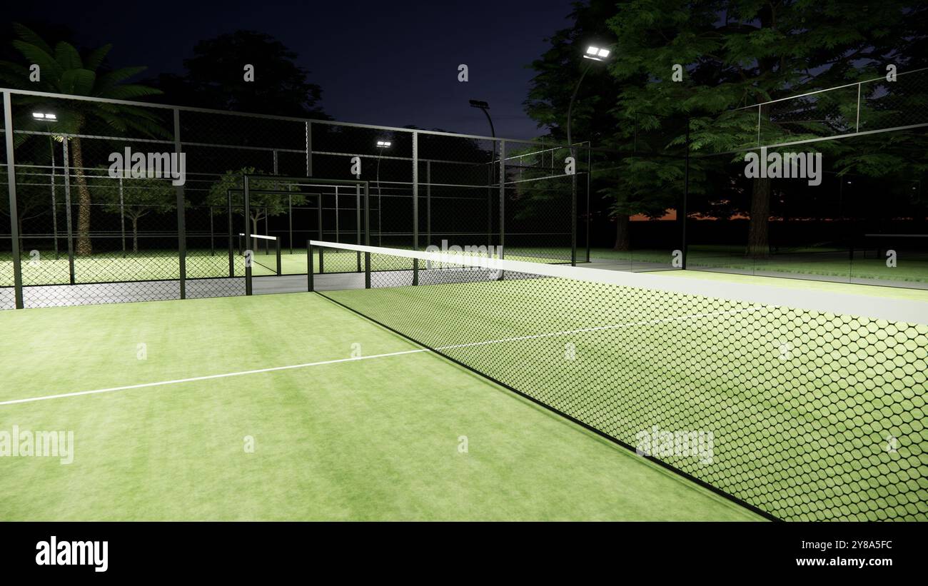 Nachtansicht auf den Paddle-Tennisplatz im Freien Stockfoto
