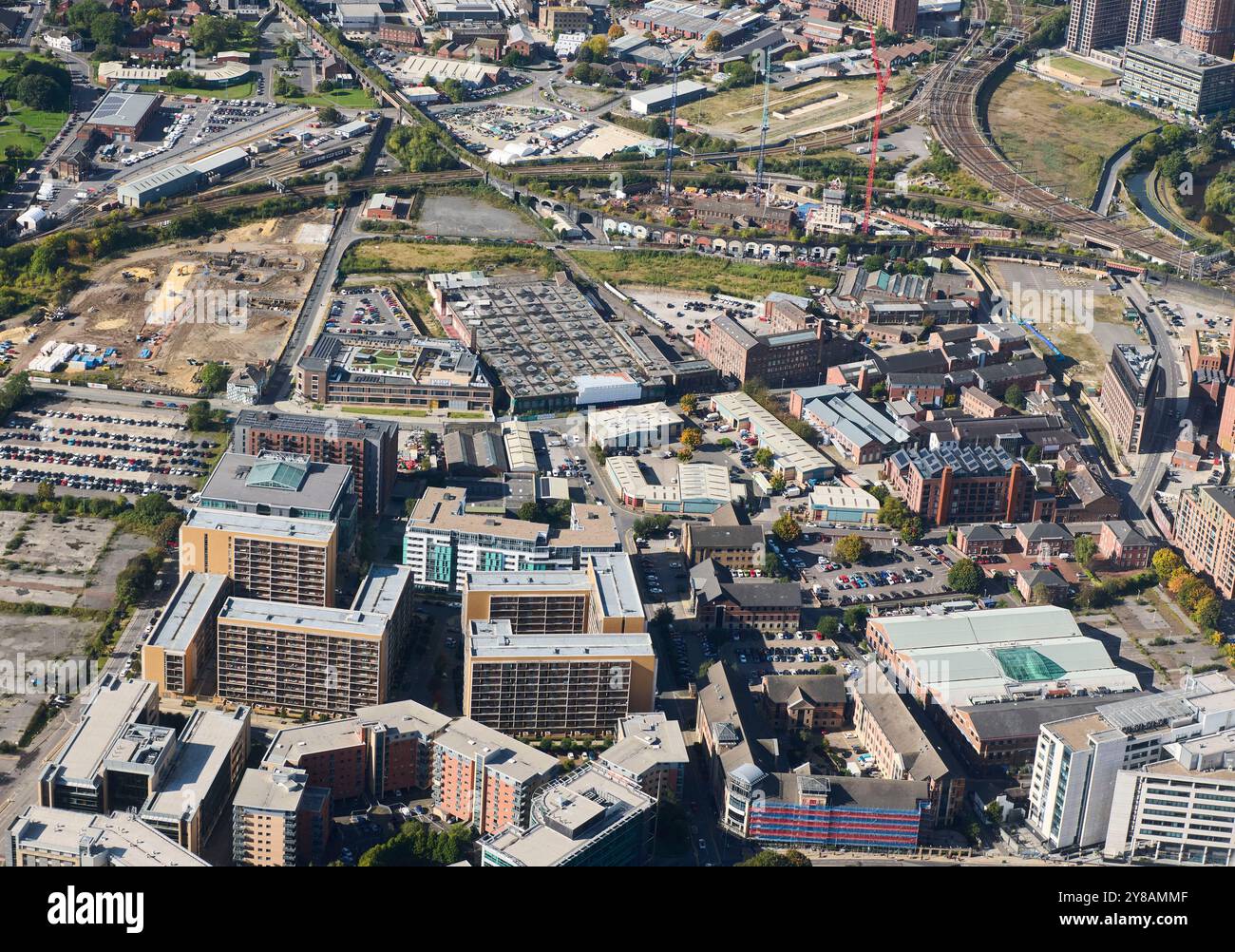 Luftaufnahme von Holbeck und Temple im Stadtzentrum von Leeds, West Yorkshire, Nordengland, Großbritannien Stockfoto