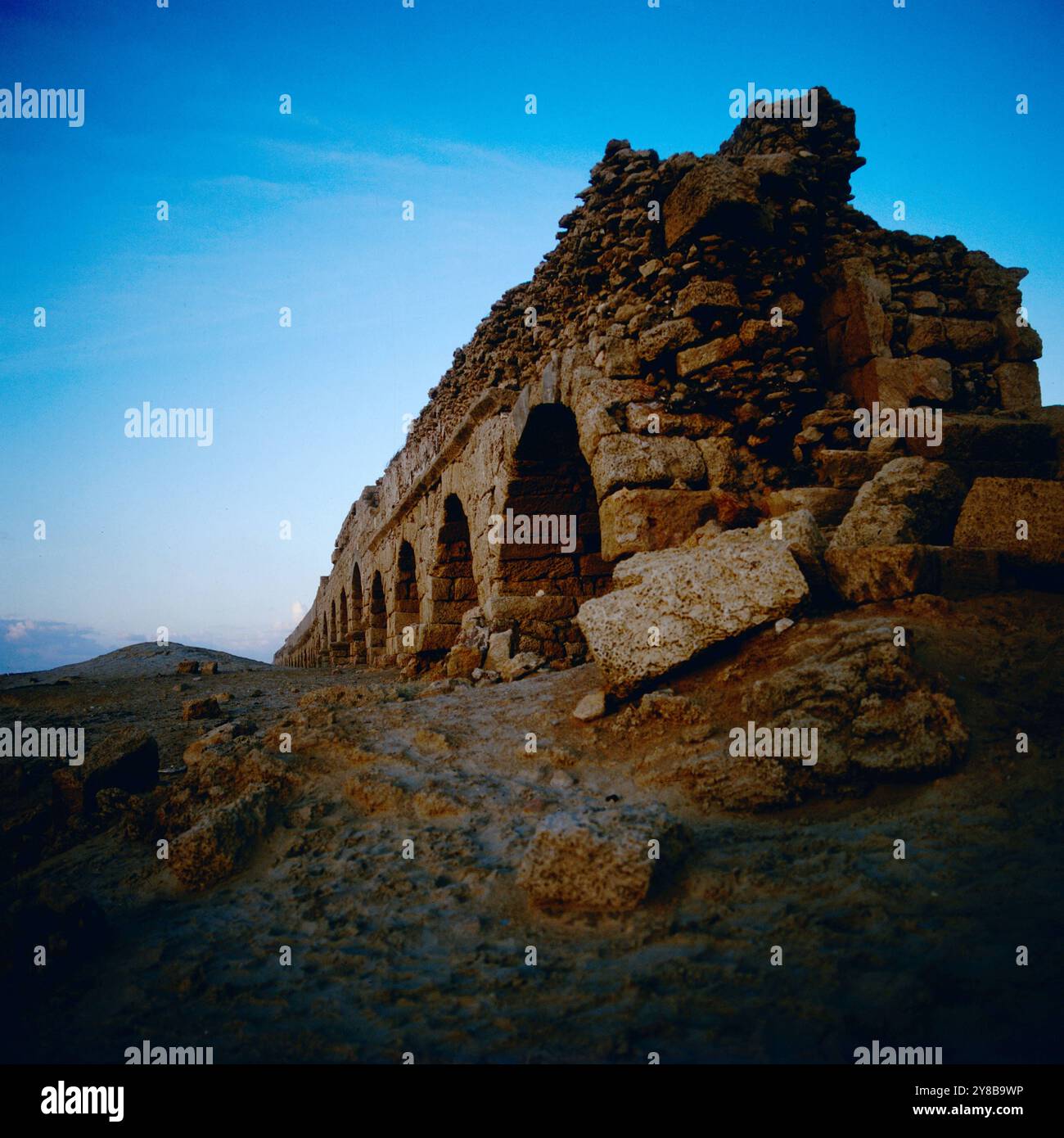 Das römische Theater in Caesarea Kesarya Maritima, antike Stadt der römischen Provinz Judäa, Israel um 1986. 90020000328 Stockfoto