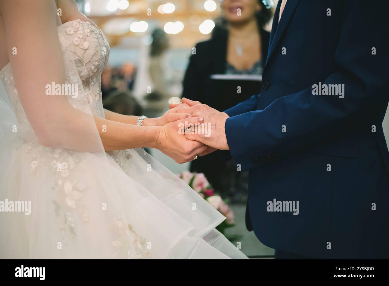 Mann und Frau heiraten Stockfoto