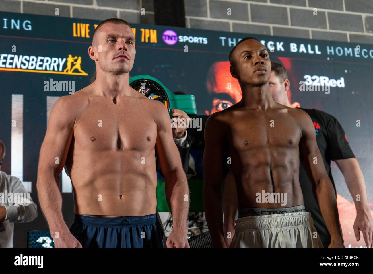 Nick Ball vs. Ronnie Rios Weigh Inns - WBA Featherweight Championship of the World - M&S Bank Arena Liverpool - Freitag, 6. September 2024 Stockfoto