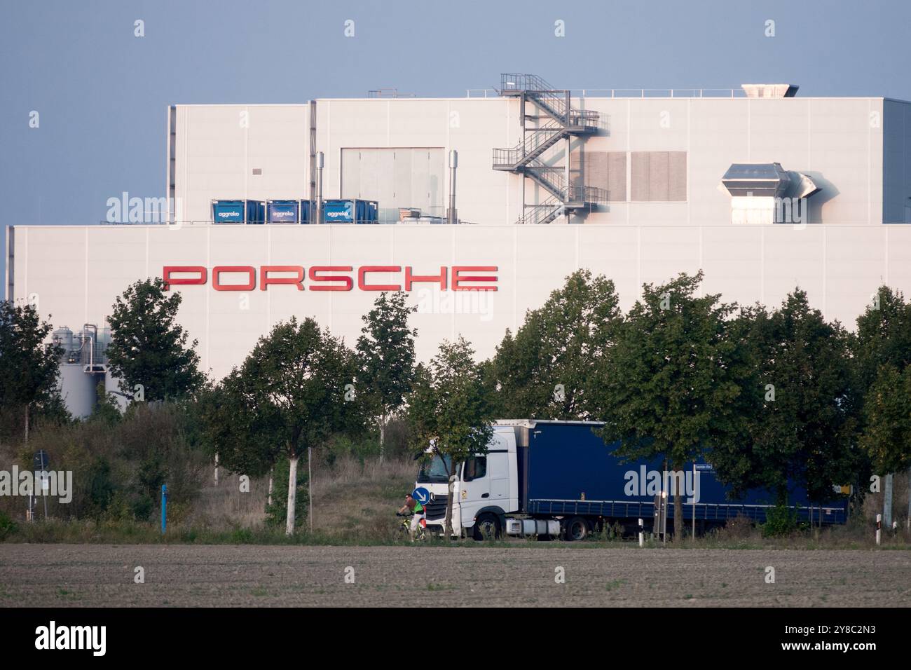 Porsche-Werk, Automobilwerk in der Nähe von Leipzig Deutschland Porsche Europa Stockfoto