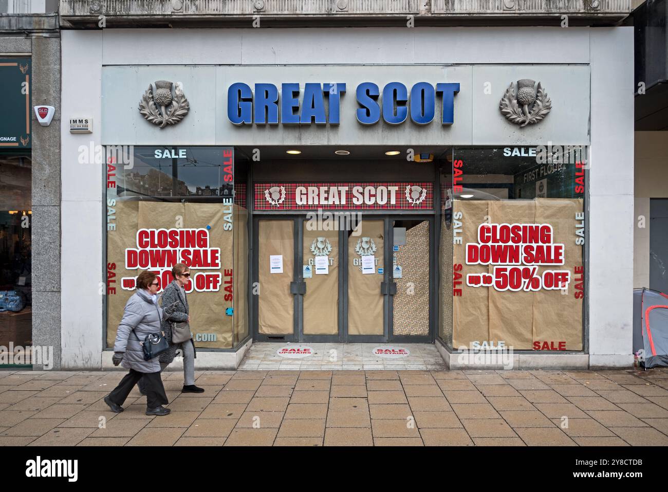 Great Scot Shop schließt Verkauf - Princes Street, Edinburgh, Schottland, Großbritannien. Stockfoto