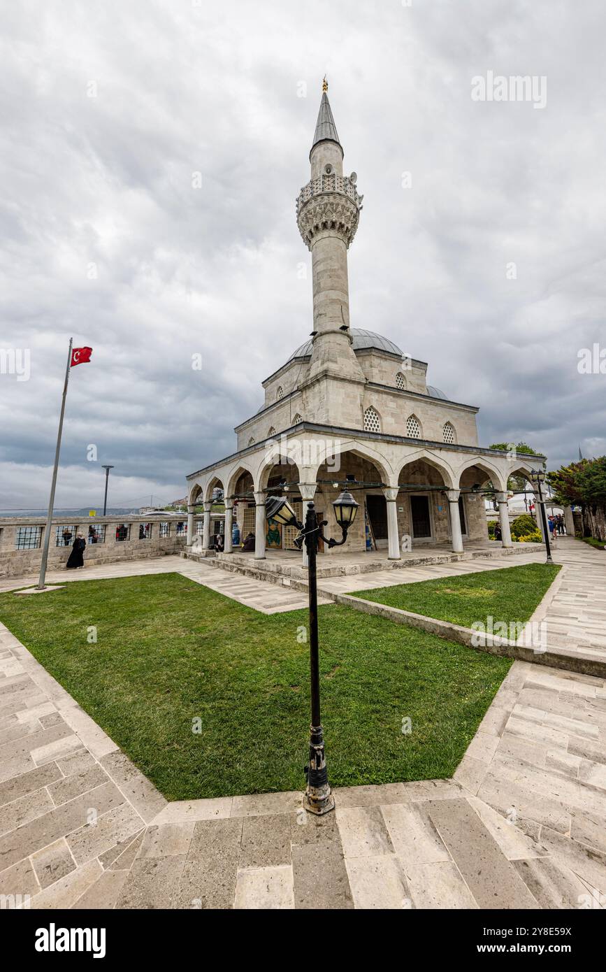 Uskudar Istanbul Türkei 06. Mai 2023; Semsi Pascha Moschee ist das Werk des osmanischen Architekten Sinan. Die SEMSI Pascha Moschee ist unter der Öffentlichkeit bekannt als Th Stockfoto