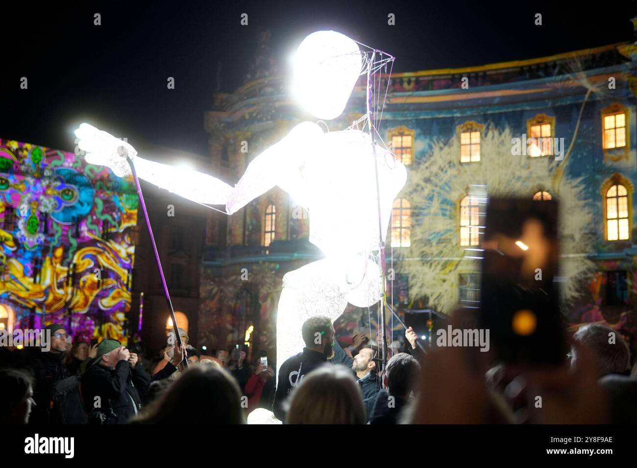Projektionen am Bebelplatz. Das Lichterfest Berlin gehört zu den
