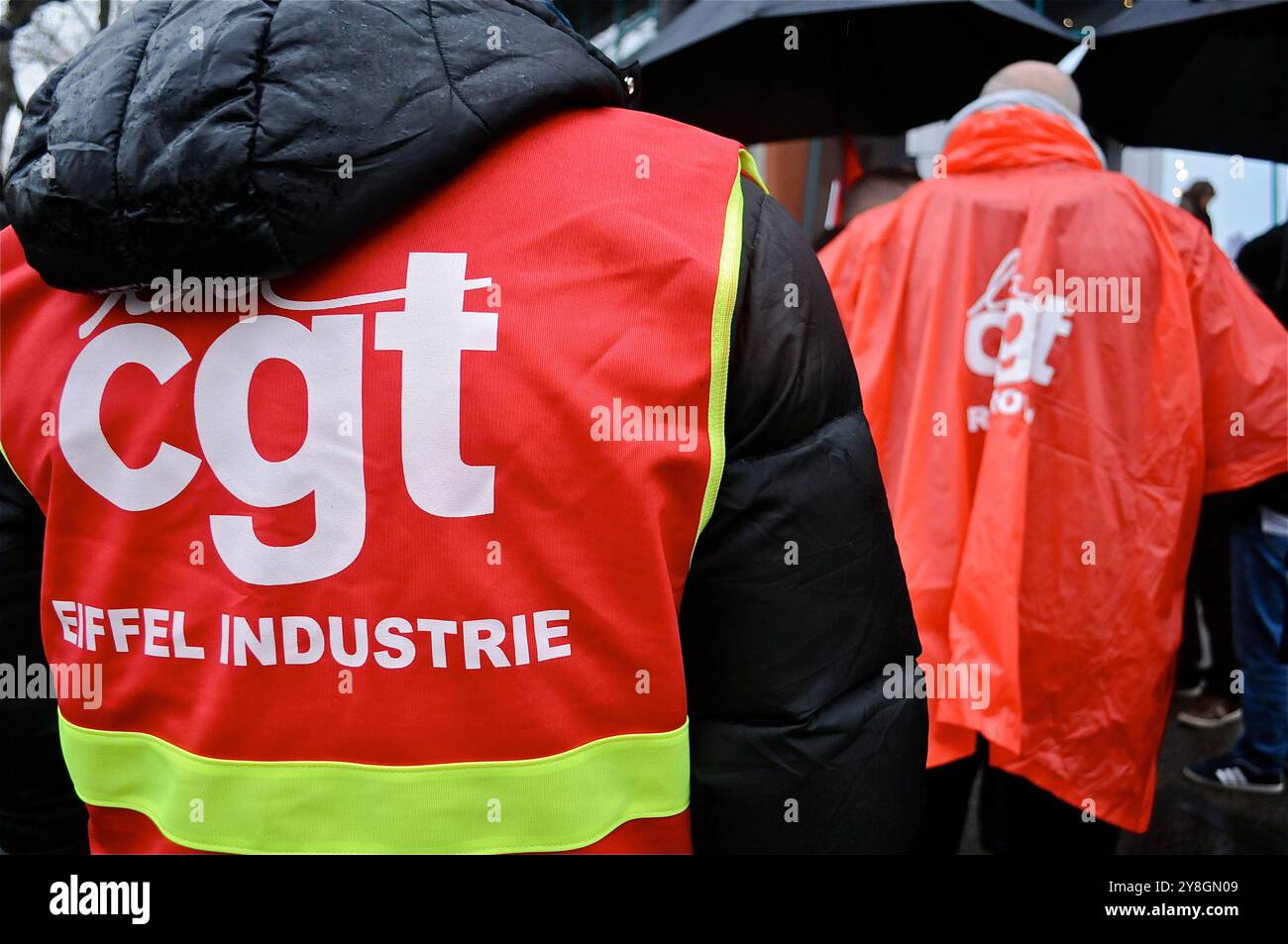 Demonstration der Arbeiter von CGT-Metallurgen im MEDEF-Hauptquartier in Lyon, Frankreich Stockfoto