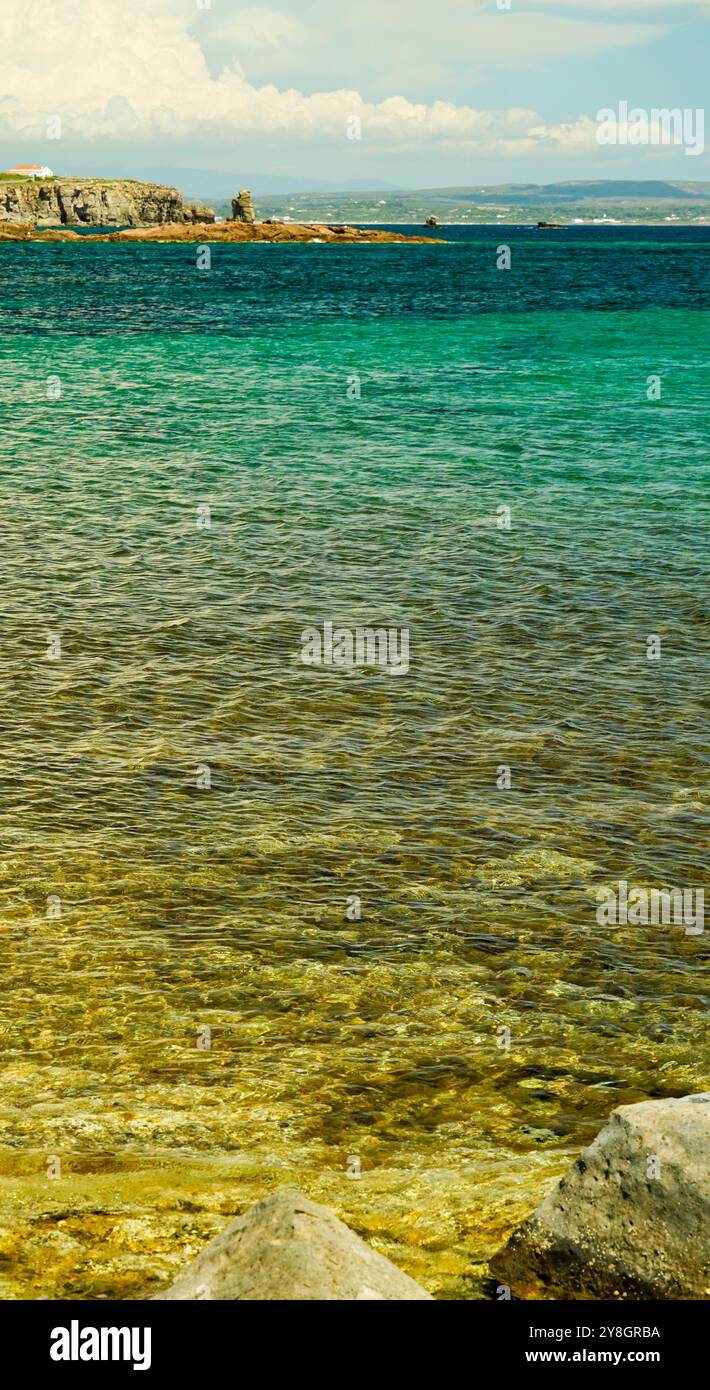 Wüstenstrand am südlichen Ende der Insel San Pietro. Süd-Sardinien, Italien Stockfoto