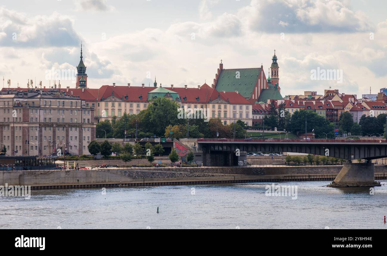 Friedlicher Blick auf die historische Altstadt von Warschau, Polen Stockfoto