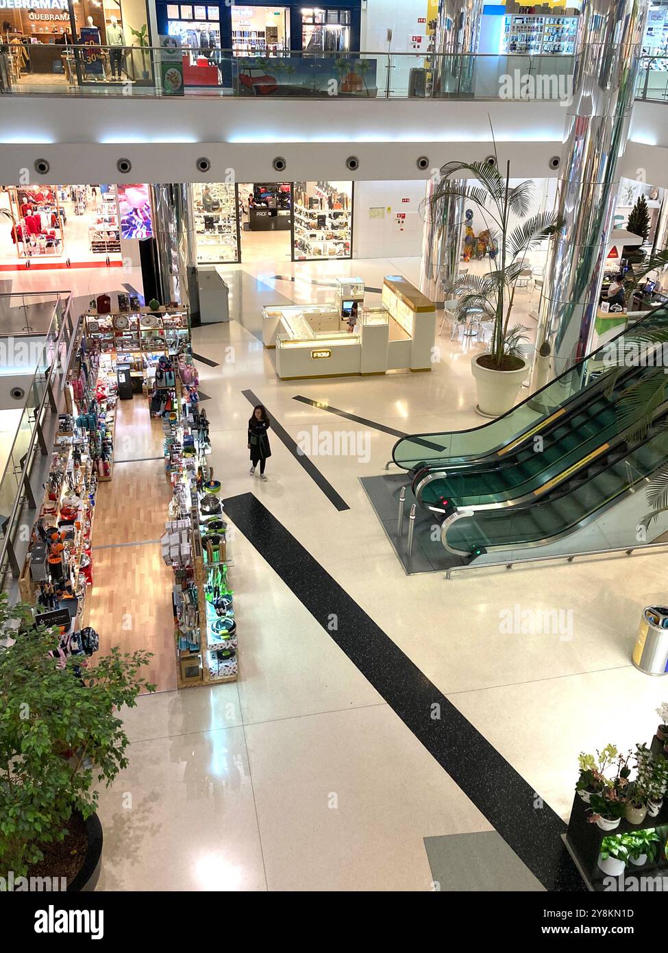 Das Forum Shopping Mall in Funchal, Madeira, Portugal. Stockfoto