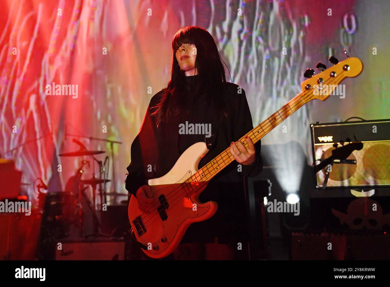 London, Großbritannien. Oktober 2024. LONDON, ENGLAND - OKTOBER 05: The Black Angels, die am 5. Oktober 2024 im Shepherd’s Bush Empire in London auftreten. CAP/MAR © MAR/Capital Pictures Credit: Capital Pictures/Alamy Live News Stockfoto