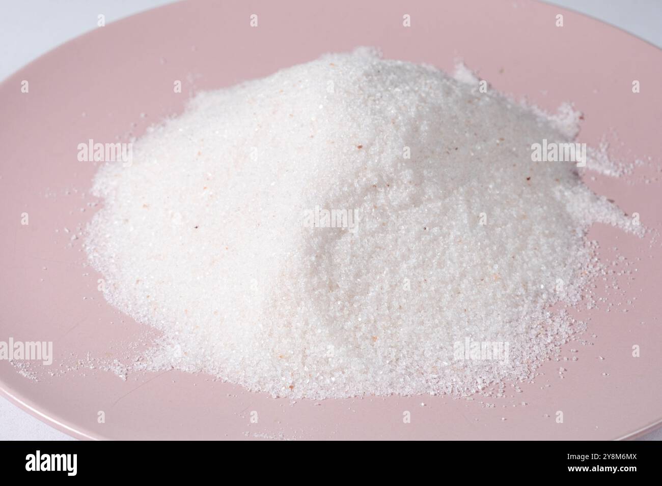 Natürliches Himalaya-Rosa-Salz, Feiner Boden. Stockfoto