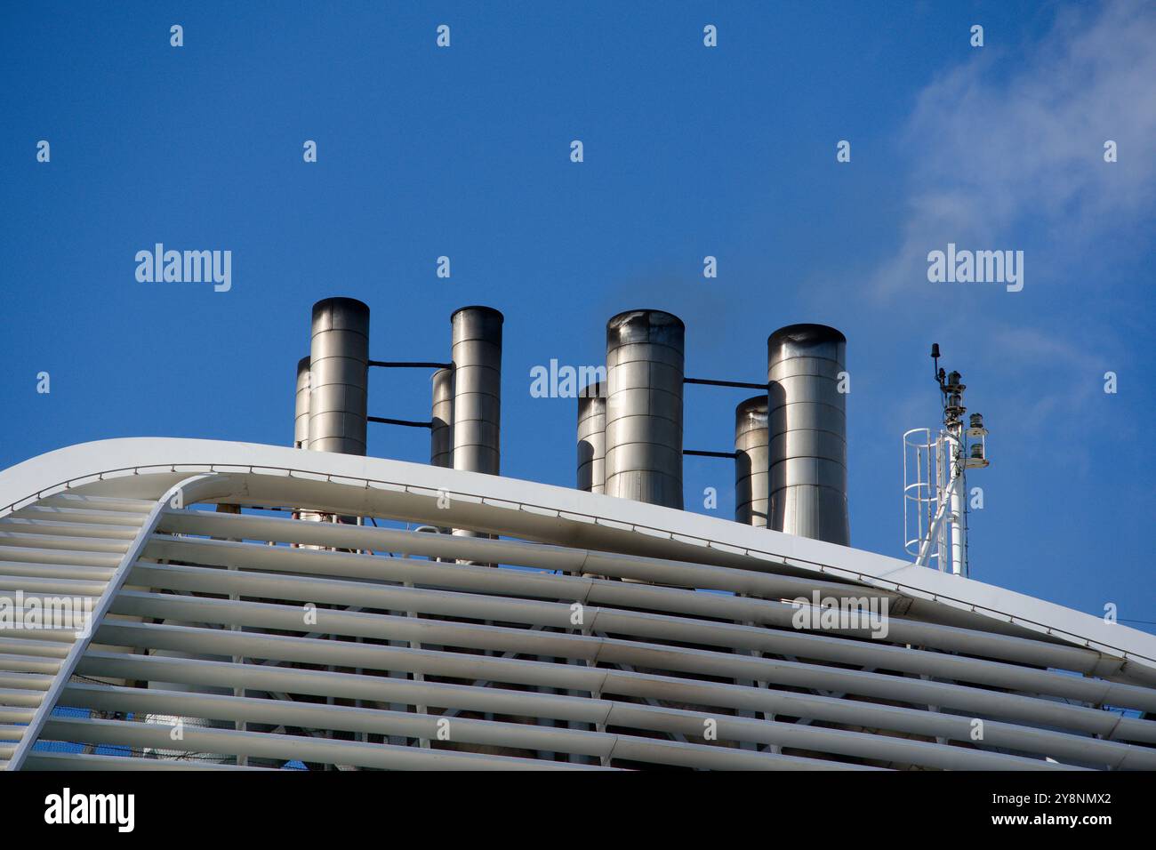 Oberdeck eines Ozeanschiffers Stockfoto