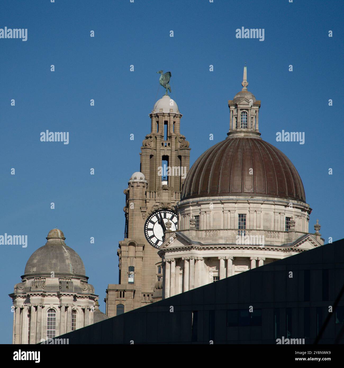 Alte Hafengebäude in Liverpool Stockfoto