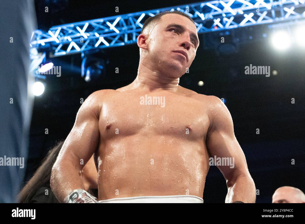 Liverpool, Großbritannien. Oktober 2024. Nick Ball vs Ronny Rios - Samstag, 5. Oktober 2024 - M&S Bank Arena Liverpool - WBA Featherweight Championship of the World Credit: Samuel Wardle/Alamy Live News Stockfoto