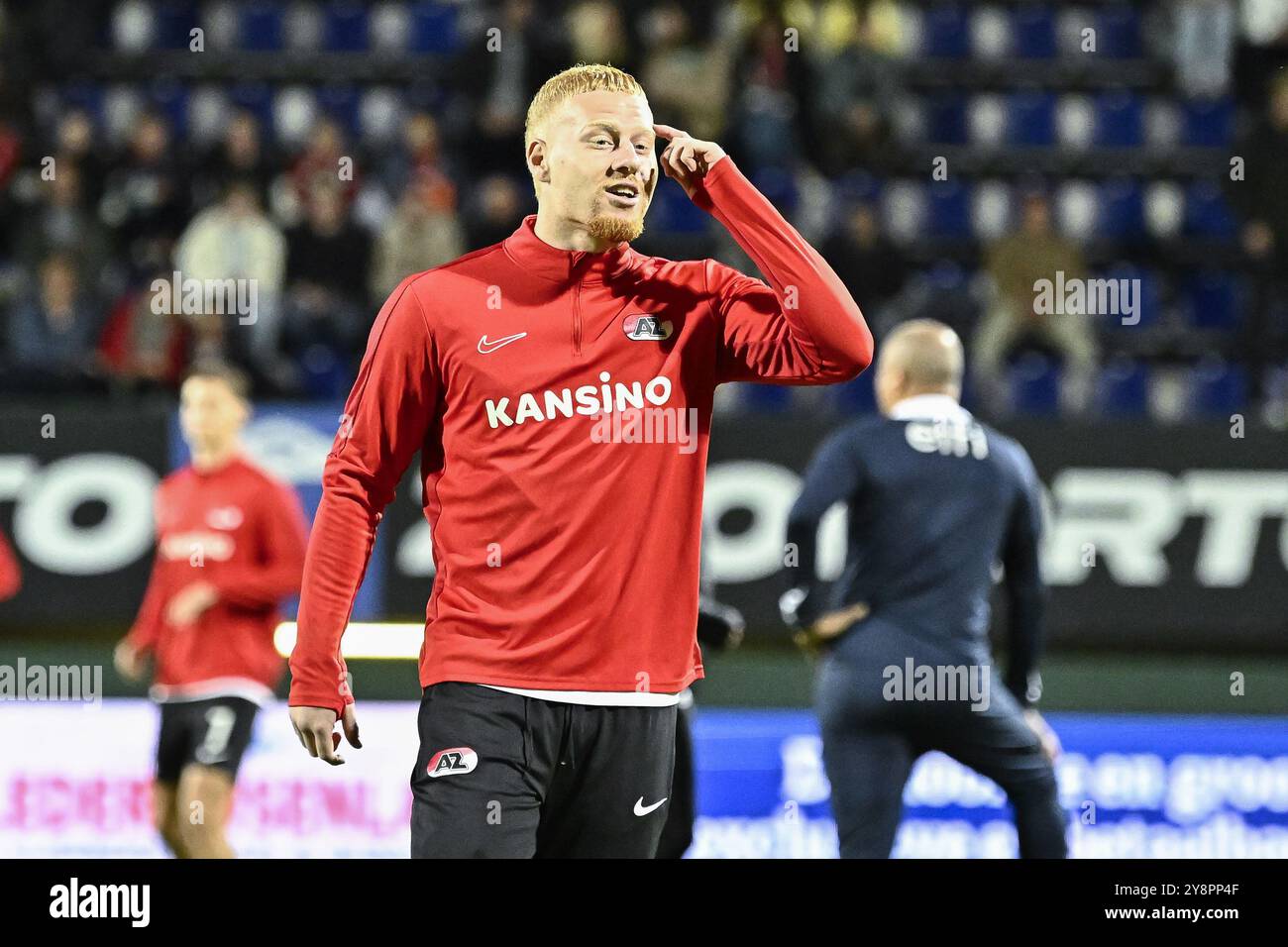 Sittard, Niederlande. Oktober 2024. SITTARD, 6-10-2024, Fortuna Sittard Stadium, Dutch Eredivisie Season 2024/2025. Fortuna Sittard - AZ. AZ-Spieler Mexx Meerdink während des Aufwärmens Credit: Pro Shots/Alamy Live News Stockfoto