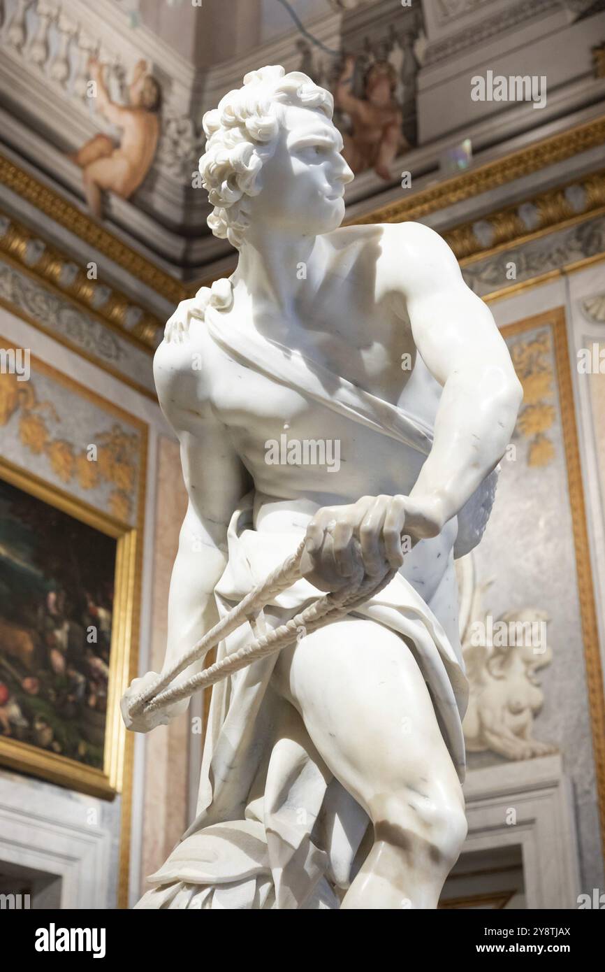 Rom, Italien, 28. Dezember 2023: Galleria Borghese Museum, David von Gian Lorenzo Bernini, 1624, Statuary Marmor, Europa Stockfoto