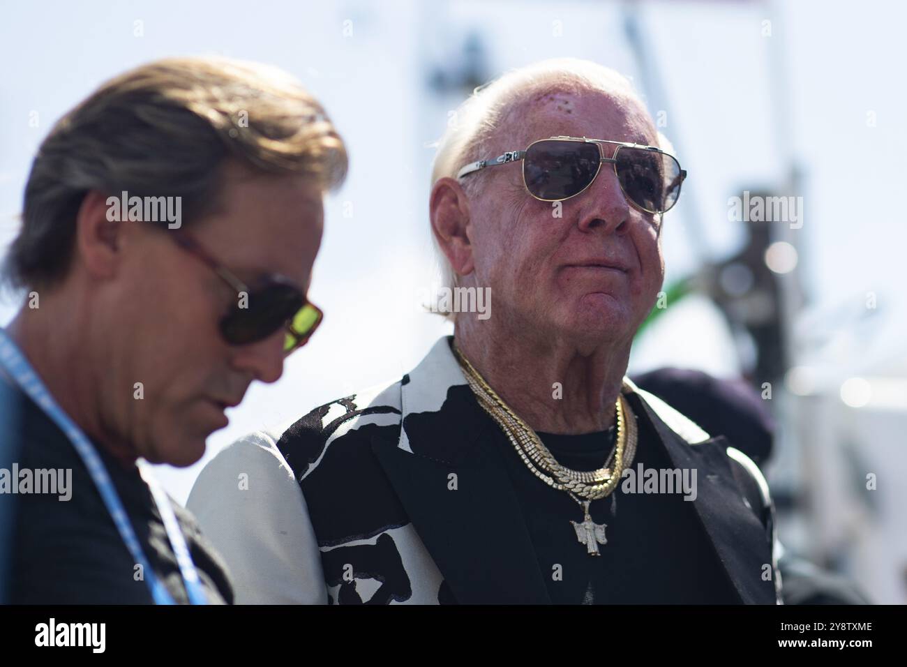 Ric Flair, ehemaliger Wrestler, spricht vor dem Big Machine Music City Grand Prix in den Straßen von Nashville in Nashville, TN Stockfoto