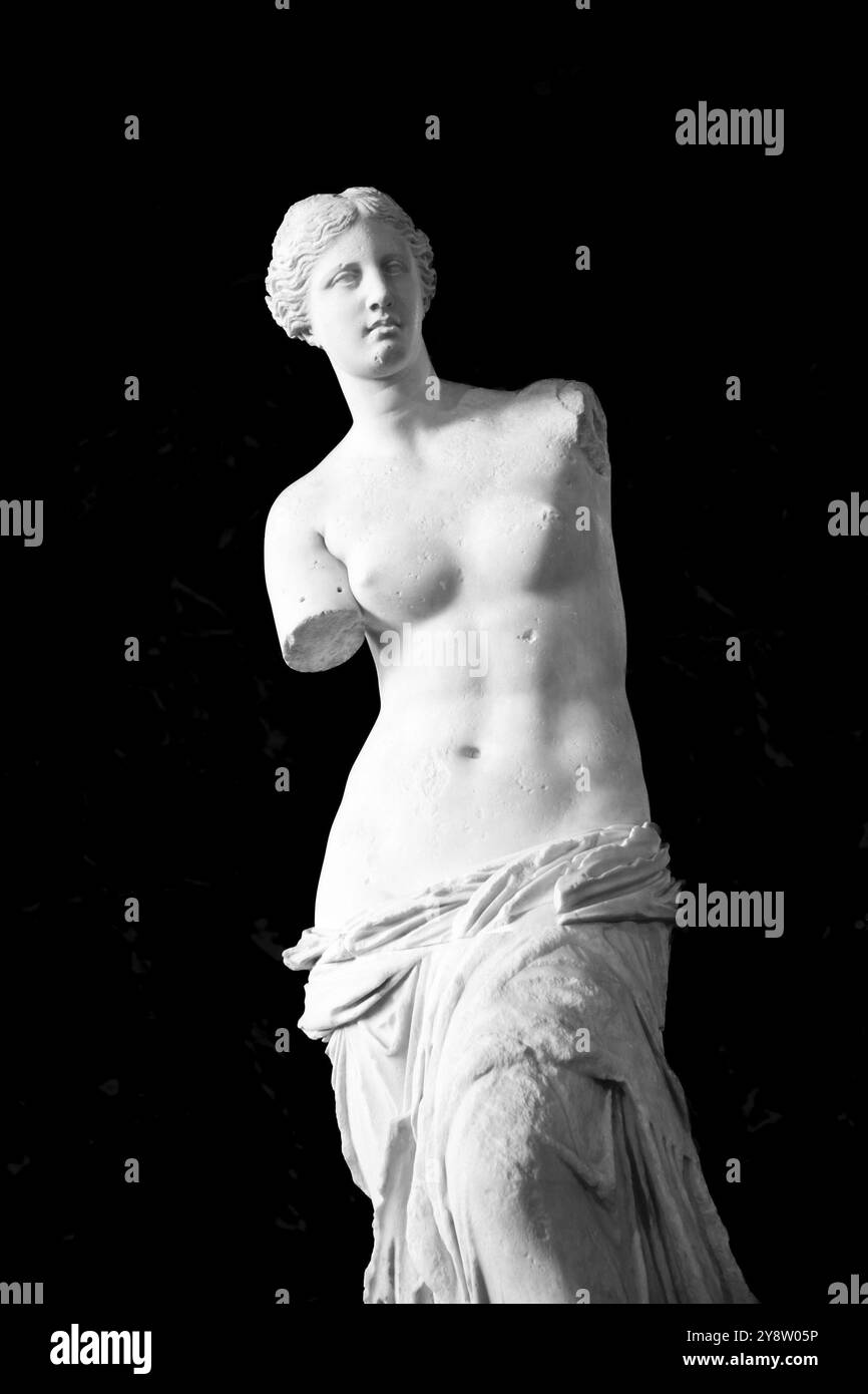 Paris, Frankreich, ca. August 2021: Venus de Milo, antike Statue, die gemeinhin Aphrodite in Europa repräsentiert Stockfoto
