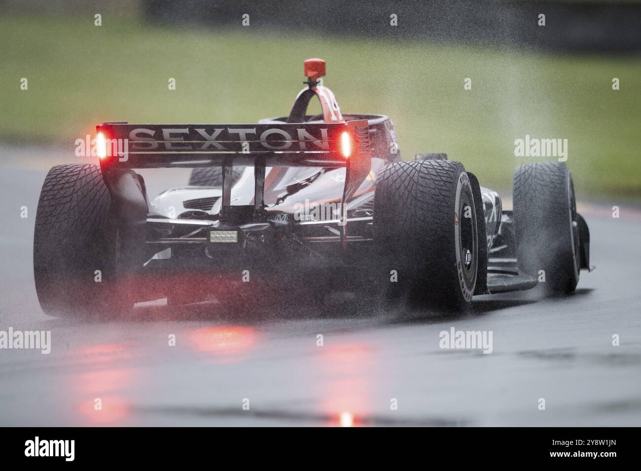 SANTINO FERRUCCI (14) aus Woodbury, Connecticut, fährt während der Qualifikation für den XPEL Grand Prix auf der Road America in Elkhart Lake WI auf der Strecke Stockfoto