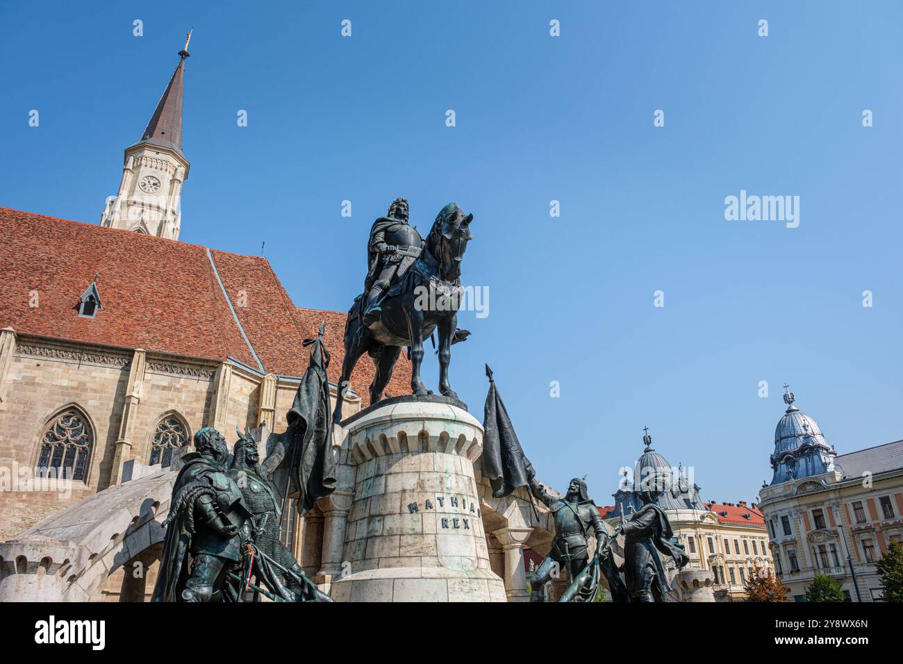 Denkmal mit Matthias Corvinus und seinen vier Generälen, Piaţa Unirii (Union Square), Cluj-Napoca, Siebenbürgen, Rumänien Stockfoto