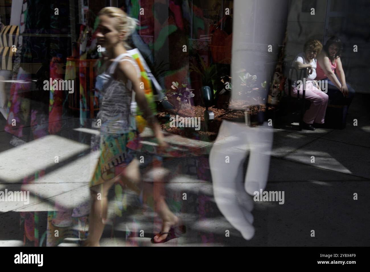 Orlando Premium Outlets, Vineland Ave., ein beliebtes Outlet-Einkaufszentrum in Orlando, Florida. Stockfoto