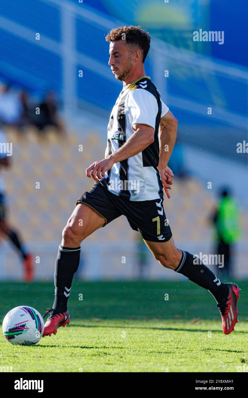 Estoril, Portugal. September 2024. Ruben Macedo (CD Nacional) wurde während des Liga-Portugal-Spiels zwischen GD Estoril Praia und CD Nacional im Estadio Antonio Coimbra da Mota gesehen. Finale Partitur; GD Estoril Praia 1:0 CD Nacional Credit: SOPA Images Limited/Alamy Live News Stockfoto