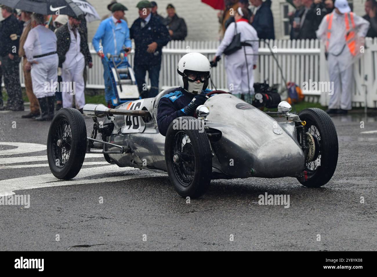 Mike Wood, IOTA CB2-JAP, Earl of March Trophy, 25 Minuten Rennsport für 500-ccm-F3-Rennfahrer, angetrieben von verschiedenen Marken von 500-ccm-Motorrädern und Stockfoto