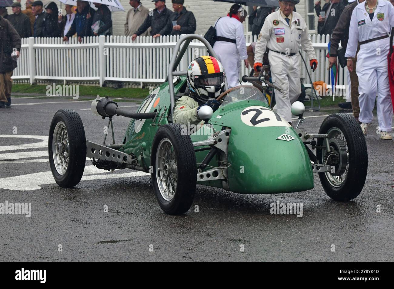 Hans Ciers, Kieft-Norton CK51, Earl of March Trophy, 25 Minuten Rennstrecke für 500-ccm-F3-Rennfahrer, angetrieben von verschiedenen Marken von 500-ccm-Motorwagen Stockfoto
