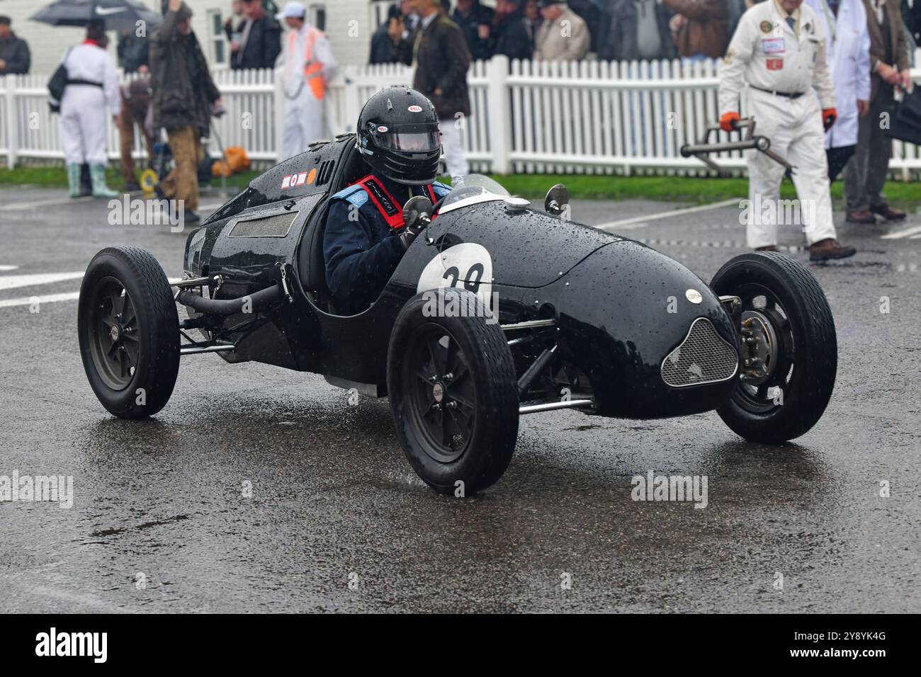 Chris Wilson, Cooper-JAP MK11, Earl of March Trophy, 25 Minuten Rennsport für 500-ccm-F3-Rennfahrer, angetrieben von verschiedenen Marken von 500-ccm-Motorwagen Stockfoto