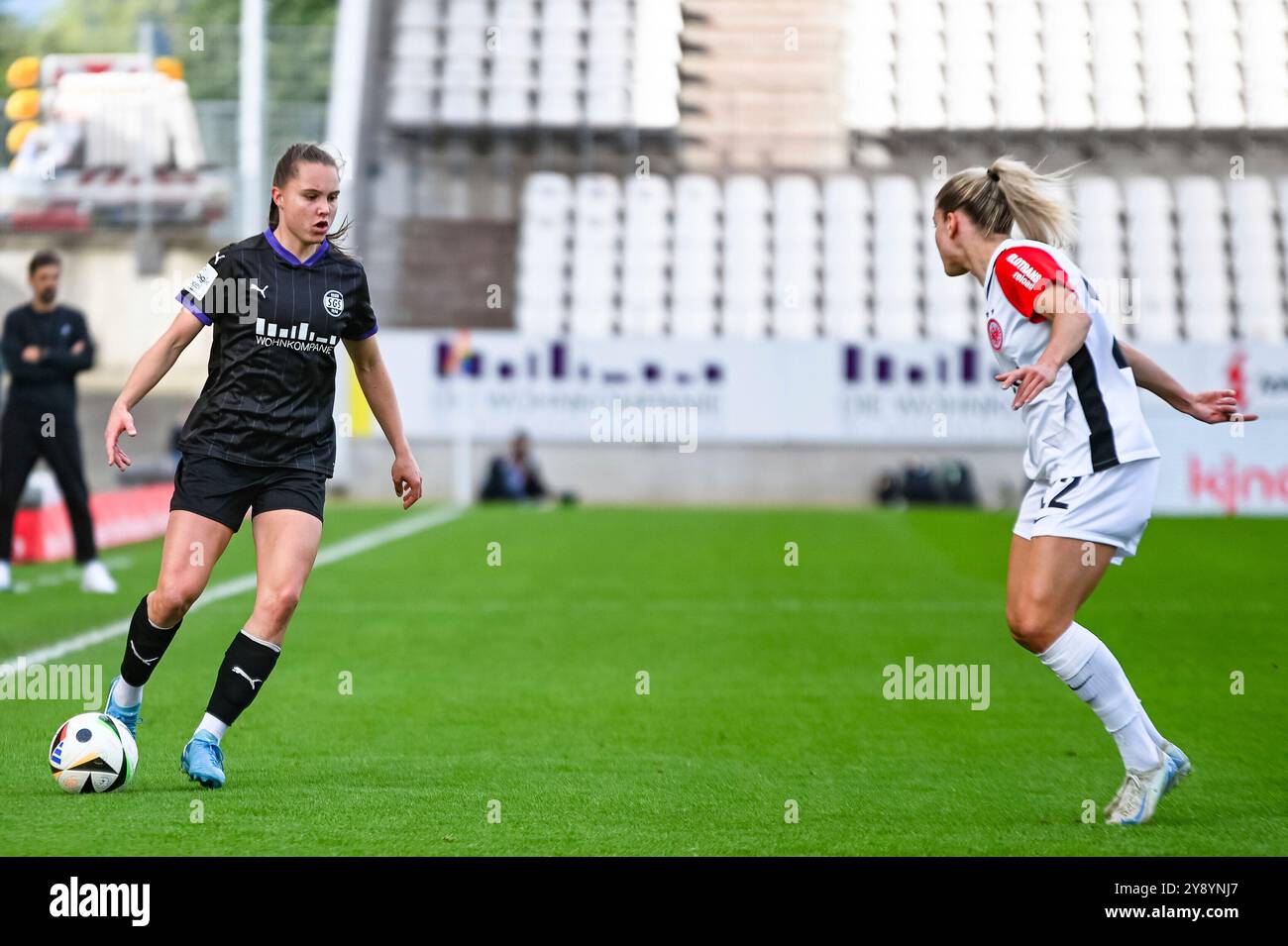 Essen, Deutschland. Oktober 2024. Lilli Purtscheller (SGS Essen) google Pixel Frauen Bundesliga, 05. Spieltag, SGS Essen gegen Eintracht Frankfurt am 06. Oktober 2024 im Stadion an der Hafenstraße, Essen. Endstand 1:3 vor 2,168 Zuschauern Credit: dpa/Alamy Live News Stockfoto