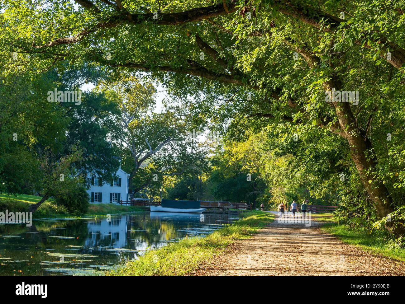 Morgenspaziergang am Great Falls Visitor Center Stockfoto