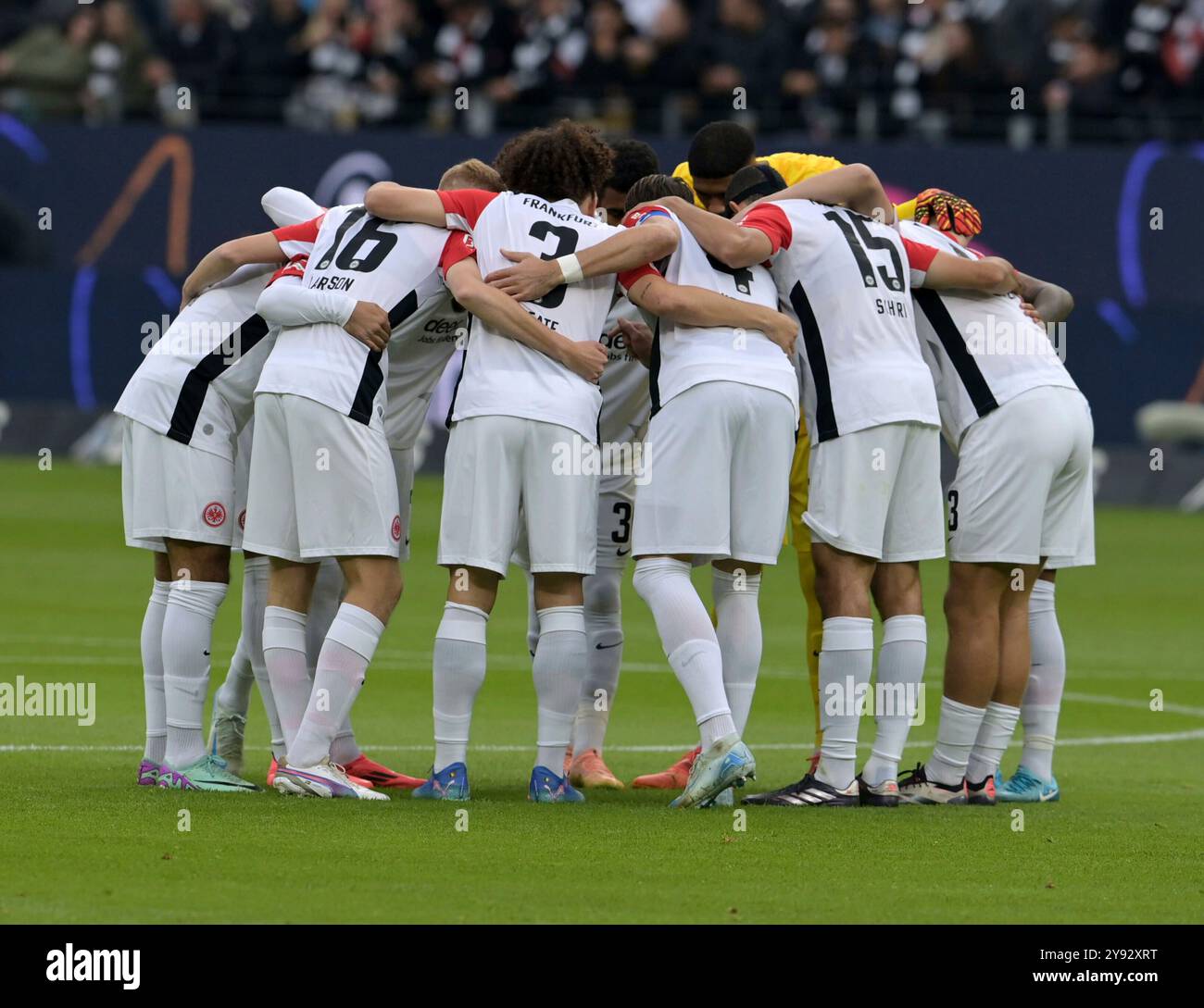 Frankfurt, Deutschland. Oktober 2024. Einschwörung von Eintracht. Frankfurt fotografiert beim Fußball Bundesliga Spiel Eintracht Frankfurt gegen den FC. Bayern München. Am 6.9.2024 in Frankfurt. Quelle: dpa/Alamy Live News Stockfoto