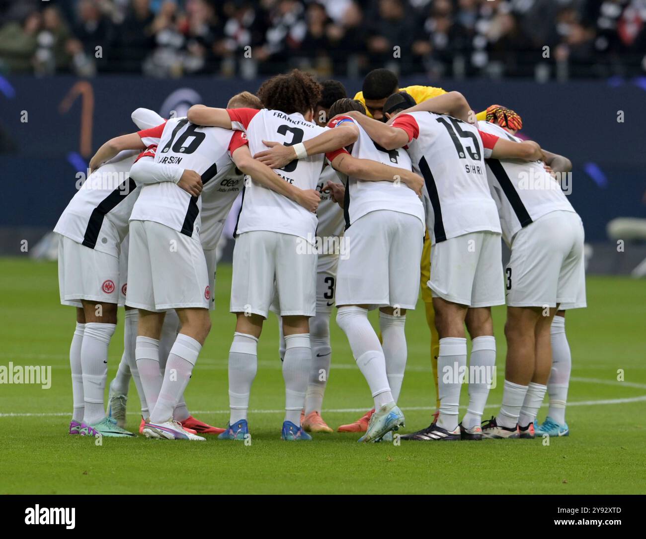 Frankfurt, Deutschland. Oktober 2024. Einschwörung von Eintracht. Frankfurt fotografiert beim Fußball Bundesliga Spiel Eintracht Frankfurt gegen den FC. Bayern München. Am 6.9.2024 in Frankfurt. Quelle: dpa/Alamy Live News Stockfoto