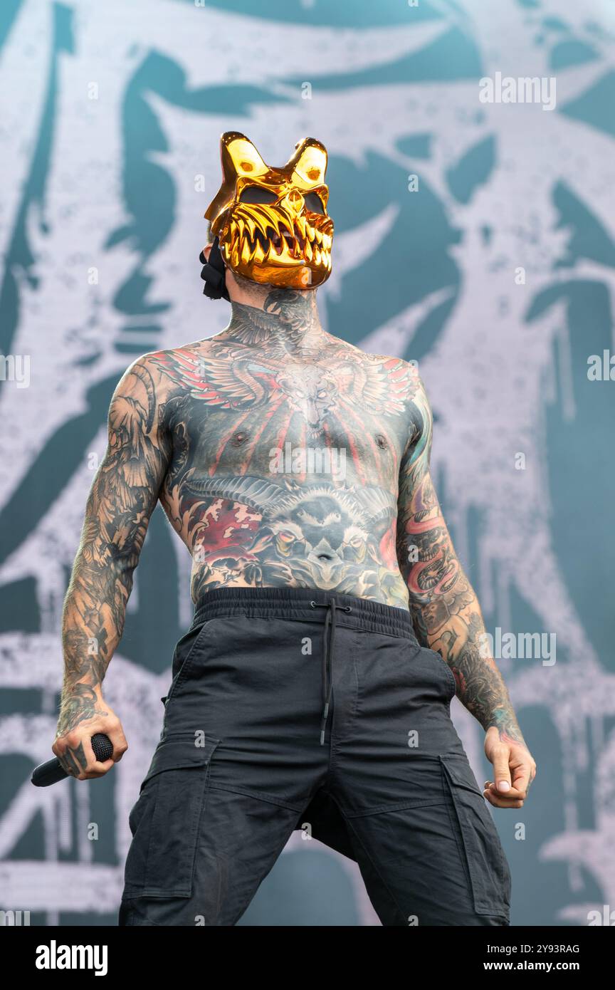 27. Juni 2024: Alex Terrible tritt mit Slaughter auf, um sich beim Hellfest Open Air Festival in Clisson durchzusetzen Stockfoto