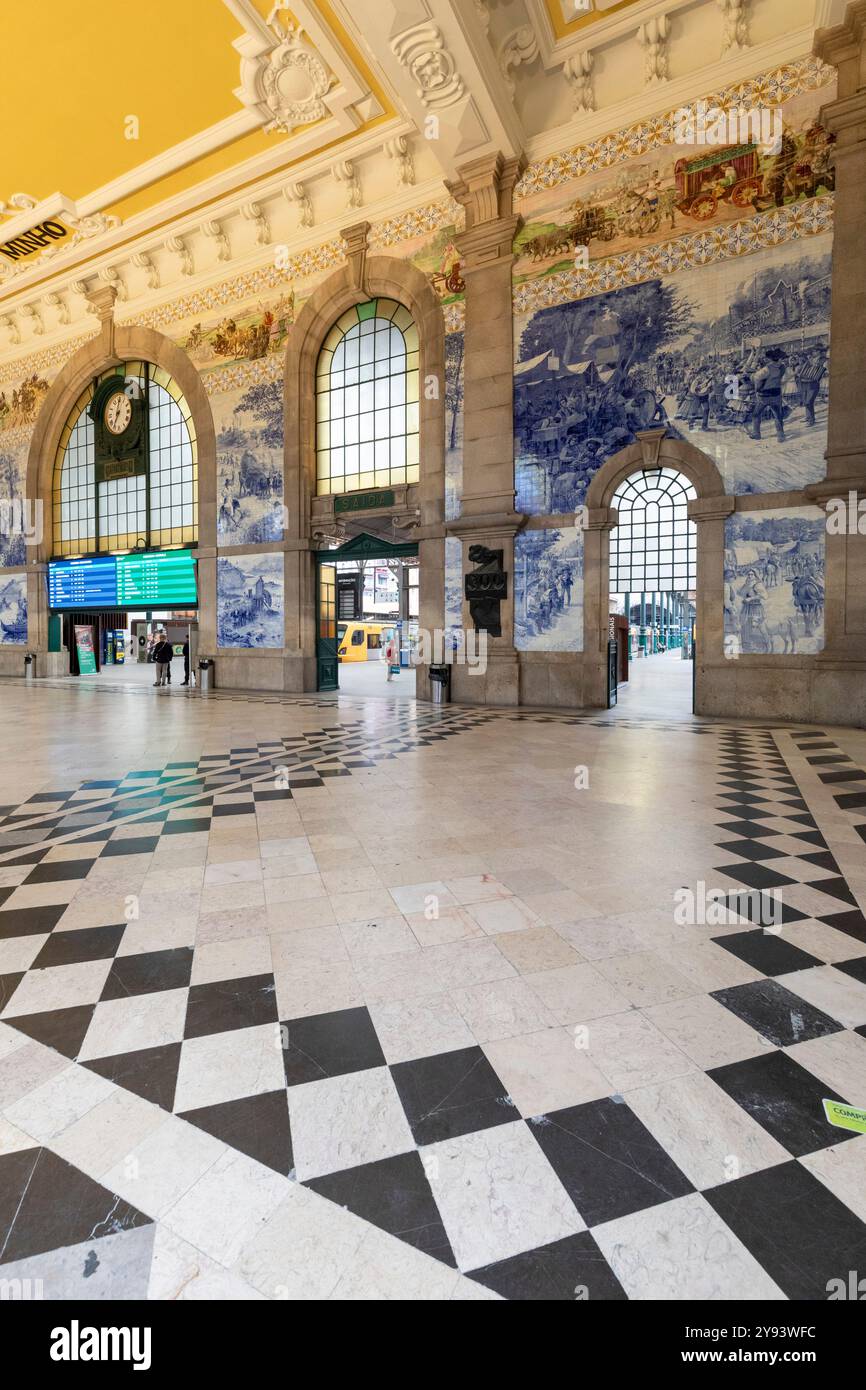 Bahnhof Sao Bento, UNESCO-Weltkulturerbe, Porto, Norte, Portugal, Europa Stockfoto