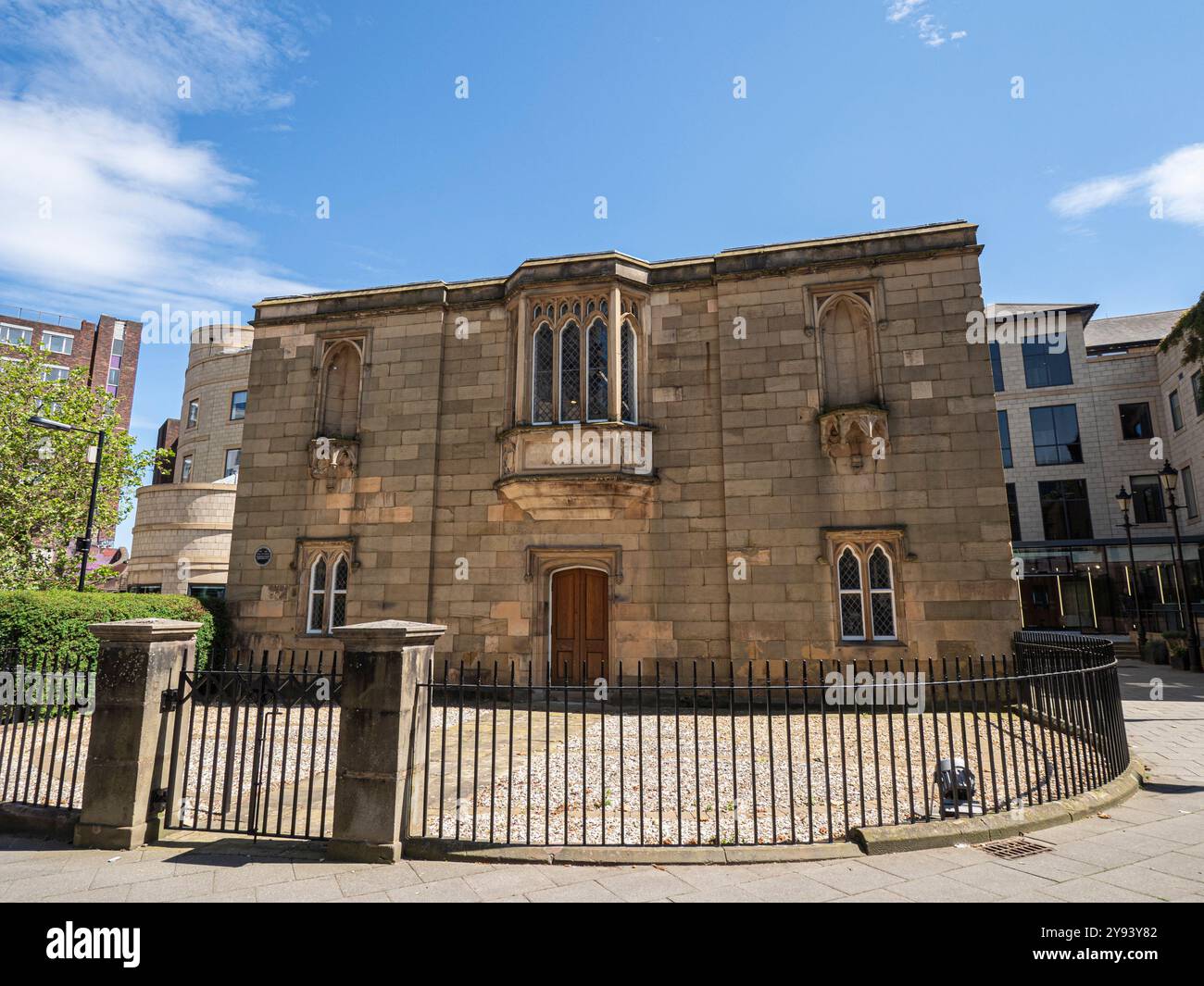 Die Alten liegen im Krankenhaus, Newcastle upon Tyne, Tyne and Wear, England, Vereinigtes Königreich, Europa Stockfoto