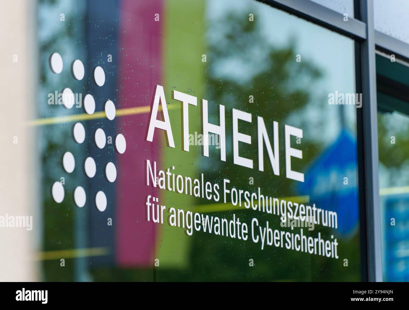 Darmstadt, Deutschland. Oktober 2024. Athene ist das nationale Forschungszentrum für Angewandte Cybersicherheit am Fraunhofer-Institut für sichere Informationstechnologie SIT. Darlegung: Andreas Arnold/dpa/Alamy Live News Stockfoto