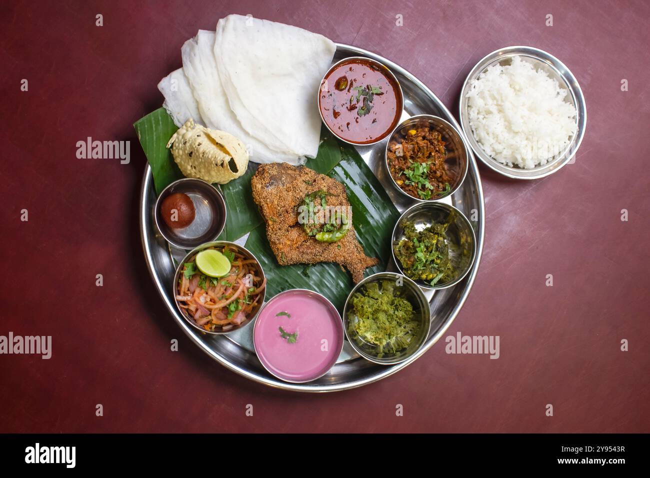 Pomfret Rawa Malvani Thali Stockfoto