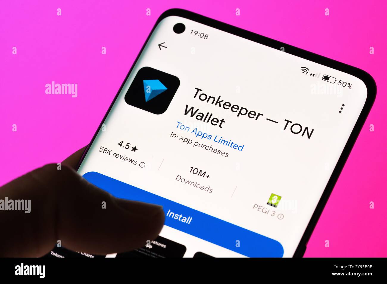 Tonkeeper - Kryptowährung Wallet für TON Blockchain mit Unterstützung für mehrere Geldbörsen und Stapelfunktion. Stafford, Vereinigtes Königreich, 8. September, Stockfoto