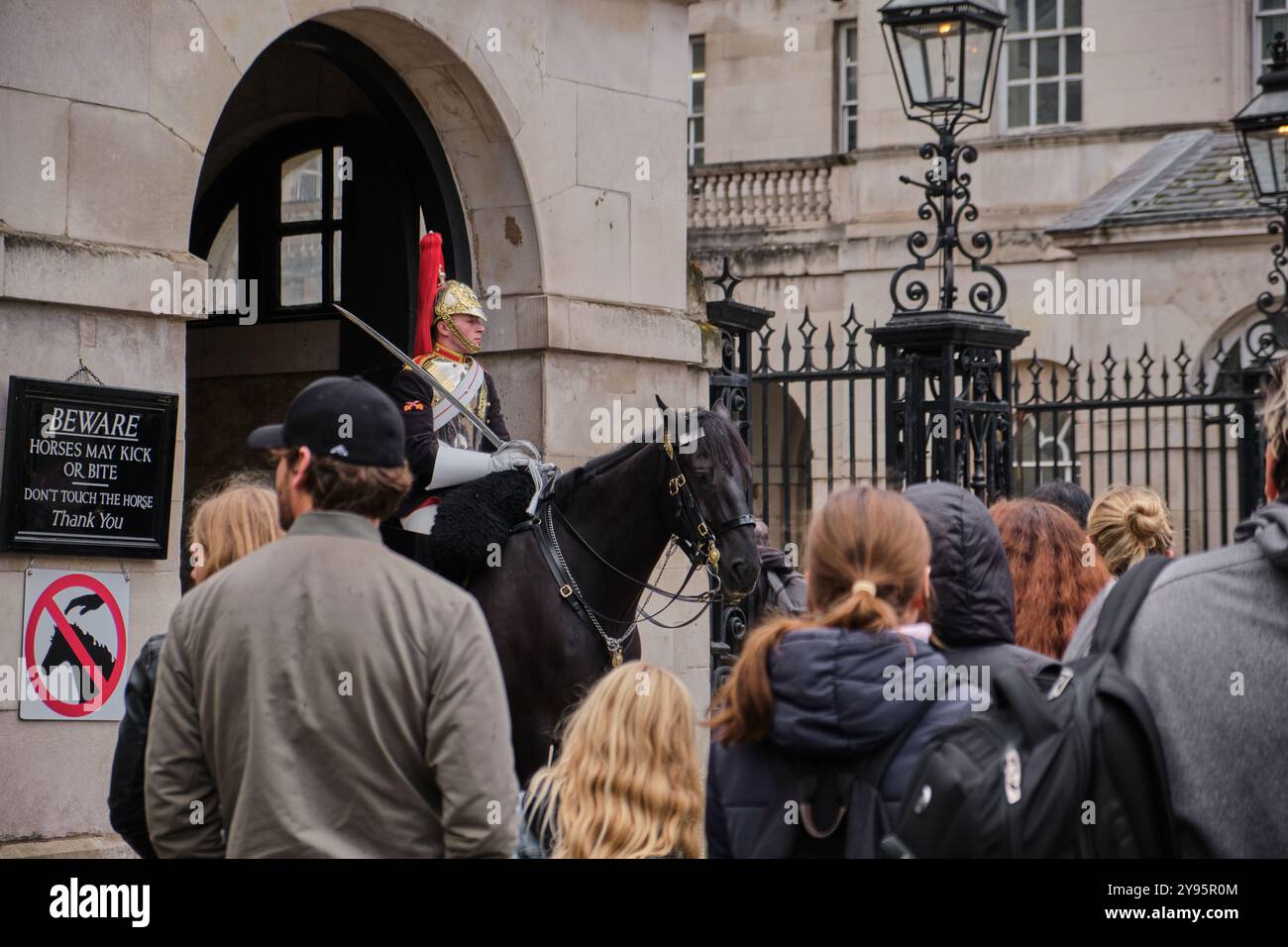Trooper der Household Cavalry, Horseguards Parade, Whitehall, London Stockfoto
