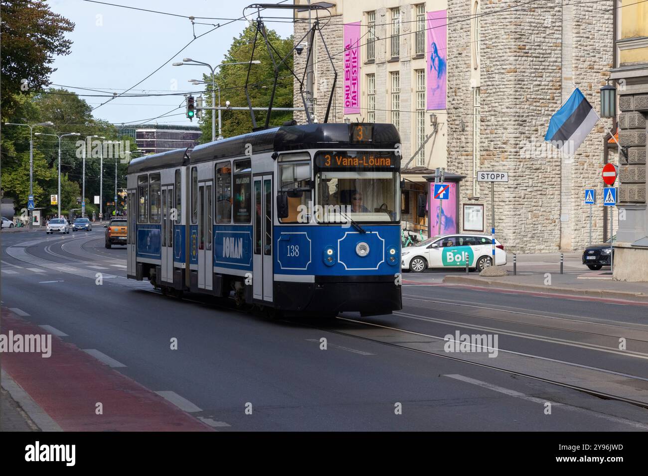 Eine Straßenbahn in Tallinn, Estland Stockfoto