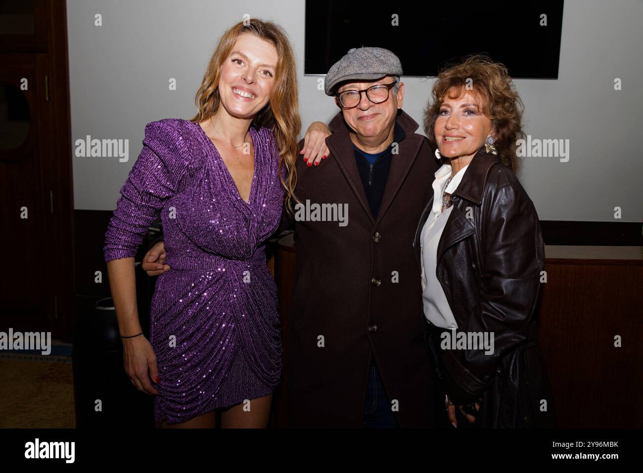 Paris, Frankreich. Oktober 2024. Stephanie Sandoz tritt am 8. Oktober 2024 im Theatre de la Tour Eiffel in Paris auf. Quelle: Bernard Menigault/Alamy Live News Stockfoto