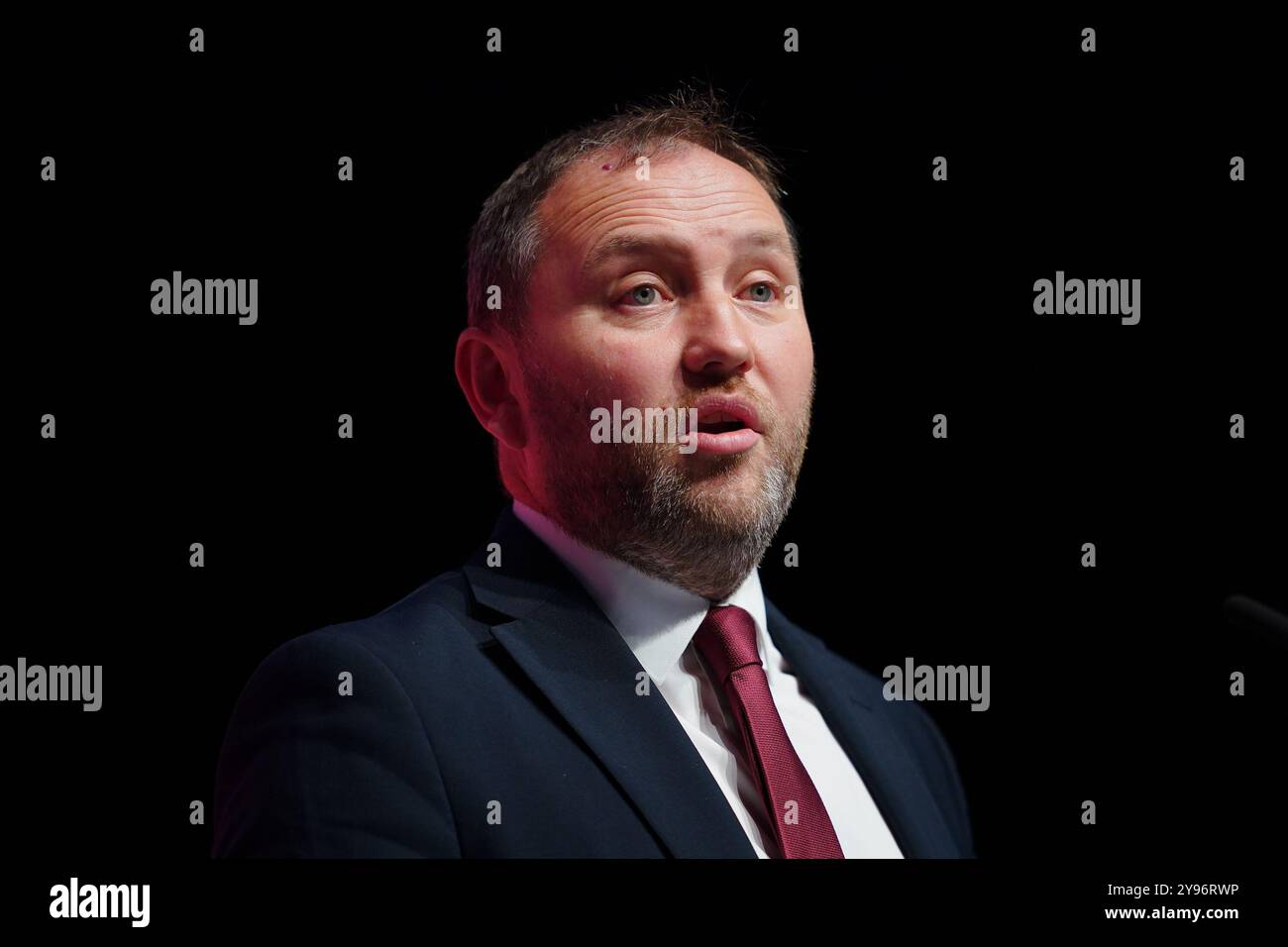 Aktenfoto vom 09/24 des schottischen Staatssekretärs Ian Murray während der Labour Party-Konferenz im ACC Liverpool. Der schottische Sekretär hat mit der Übertragung der Sozialrechte auf Holyrood begonnen, bevor das Sozialleistungssystem geändert wird. Ausgabedatum: Mittwoch, 9. Oktober 2024. Stockfoto